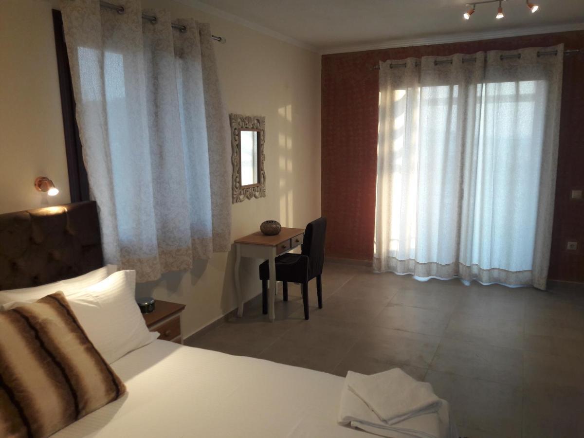 Castro Elafonisos Hotel Bagian luar foto