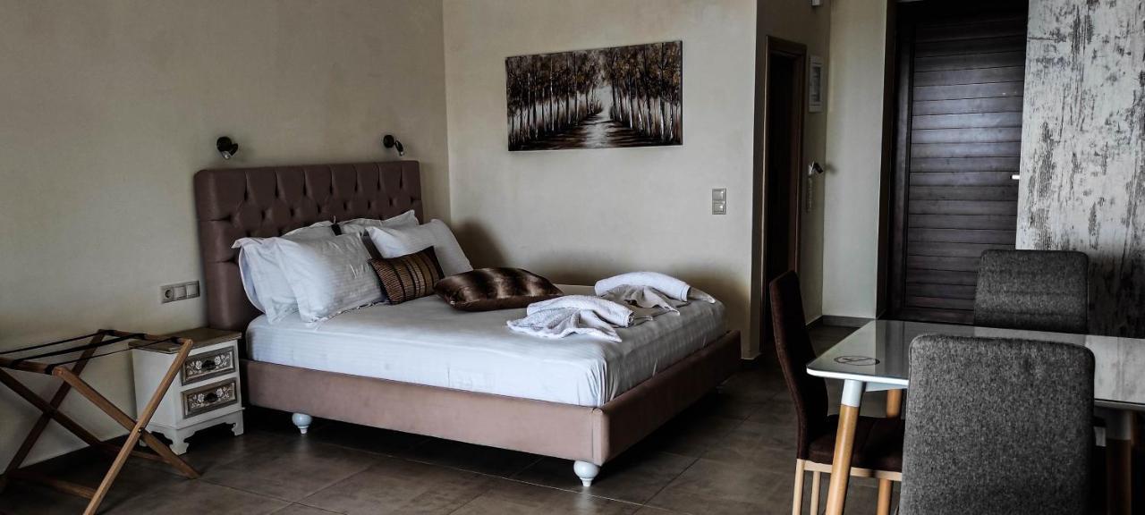 Castro Elafonisos Hotel Bagian luar foto